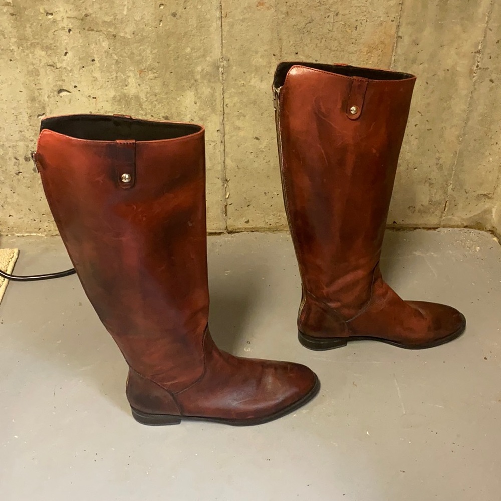 Authentic leather boots from Italy sz 42